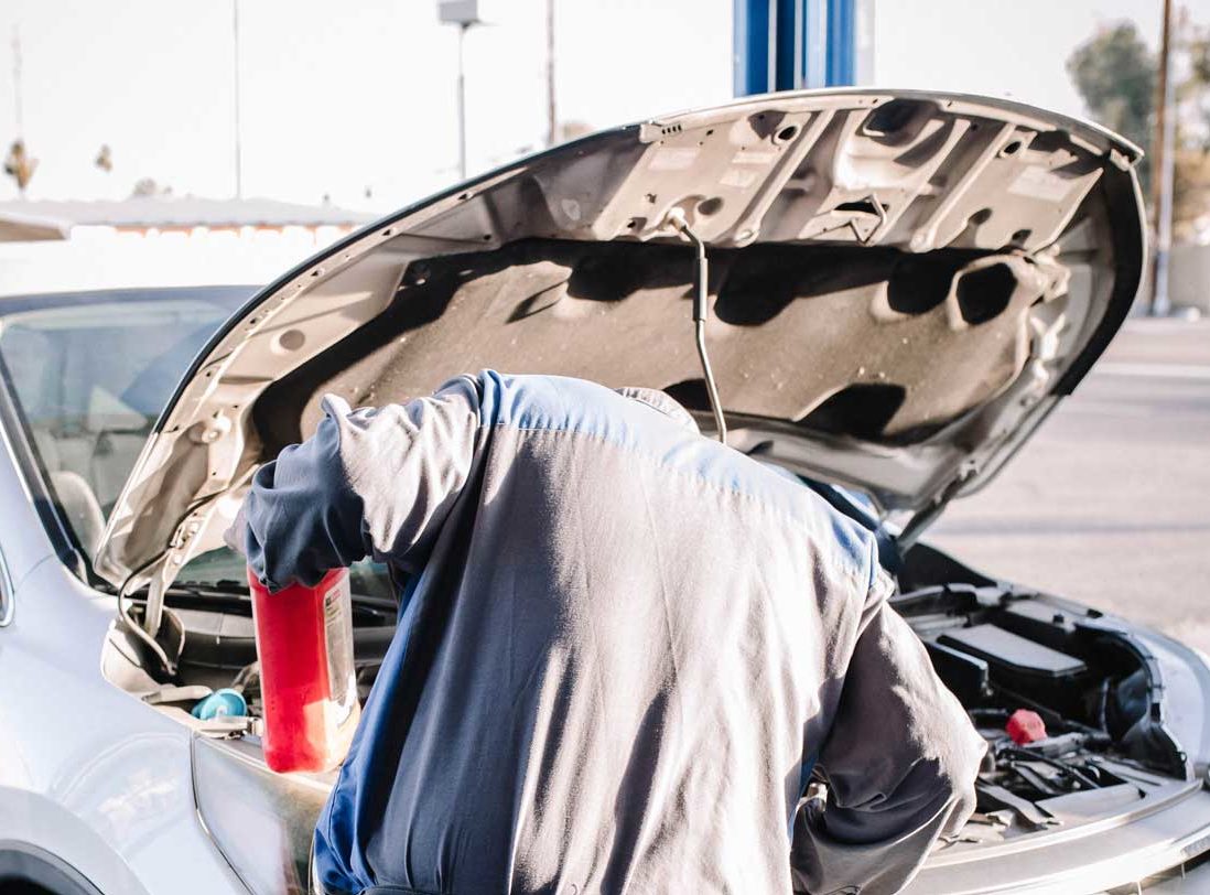 Phoenix, AZ Automobile Heating and AC Repair Specialists